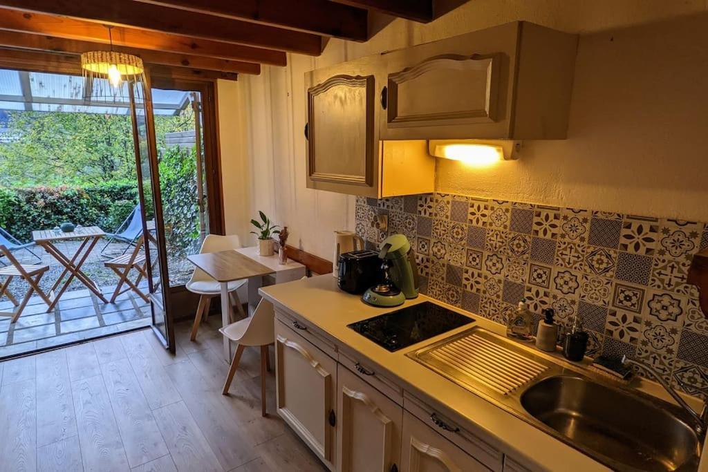 Petite Maison De Montagne Campan Bagian luar foto